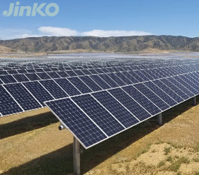 地面安装商业Jinko太阳能电池板系统